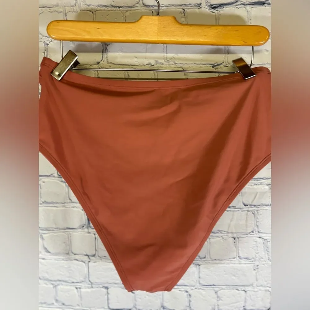 NWT Cupshe Floral Brown and White Bikini Top and Solid Bottom Beach Swimsuit 0X